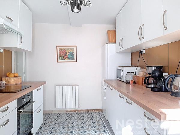 A vendre à l'Eguille, maison de 126m² avec ses 4 chambres en plein centre villle.