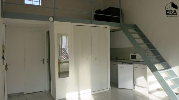 A LOUER - Aix-en -Provence - QUARTIER MARIE - T1/2 MEZZANINE