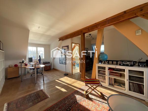 Maison lumineuse, parfaitement entretenue, coup de cœur assuré à deux pas d’Amboise.