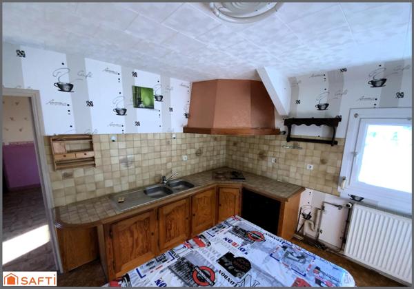 ENSEMBLE IMMOBILIER 3 APPARTEMENTS , BONNE LOCALISATION