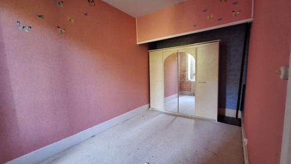 Immeuble 10 pièces - 170 m²