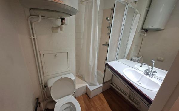 Appartement à vendre    2 pièces • 21,71 m2 Grenoble