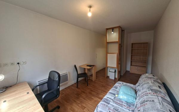 Appartement à vendre    2 pièces • 21,71 m2 Grenoble