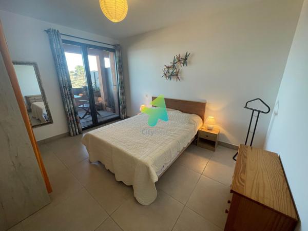 Appartement T2 climatisé avec terrasse vue mer et parking dans résidence neuve sécurisée