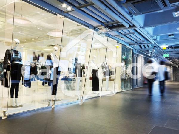 2 Fonds de commerce indissociables de pret à porter enseigne nationale à vendre proche de TOURS (37) et d’ORLEANS (45)