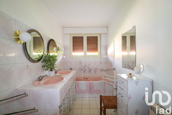 Maison à vendre 4 pièces 118 m² Mérignac