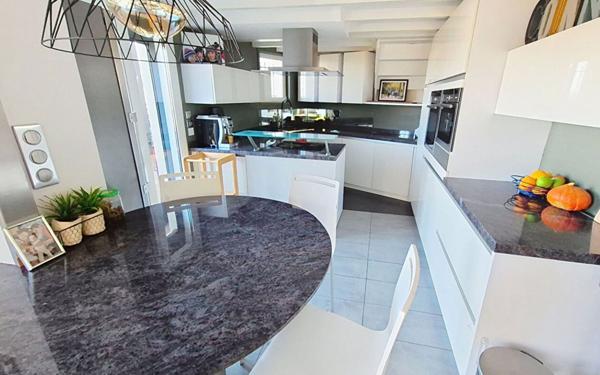 Maison à vendre    6 pièces •  Fleurieux-sur-l'Arbresle