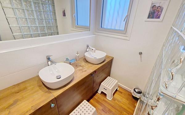 Maison à vendre    6 pièces •  Fleurieux-sur-l'Arbresle