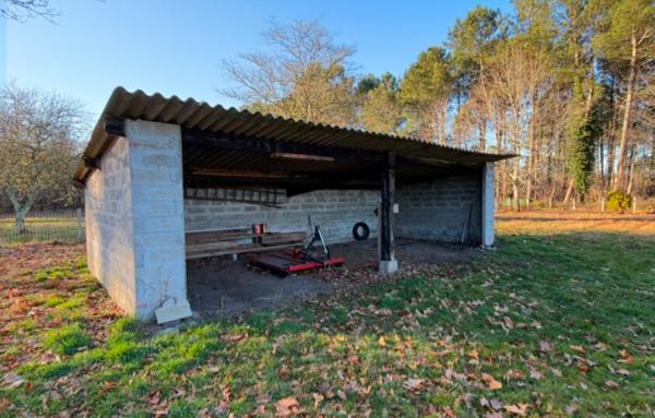 SOUS COMPROMIS Charmante Maison T5 sur 11 000 m2 de Terrain