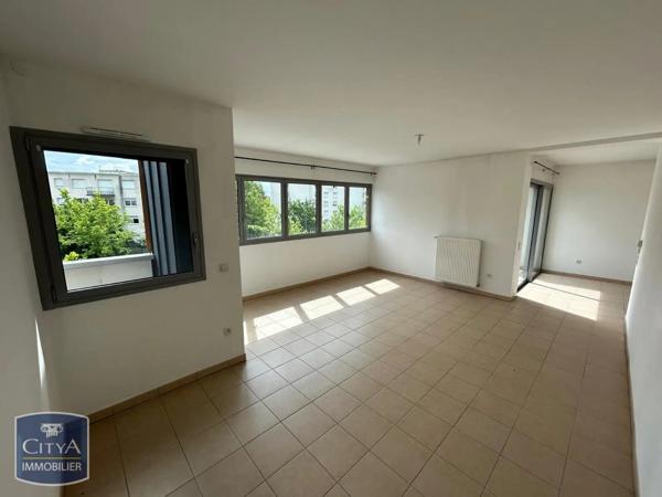 Appartement à louer 3 pièces 91.8m² Saint-Dizier (52100)
