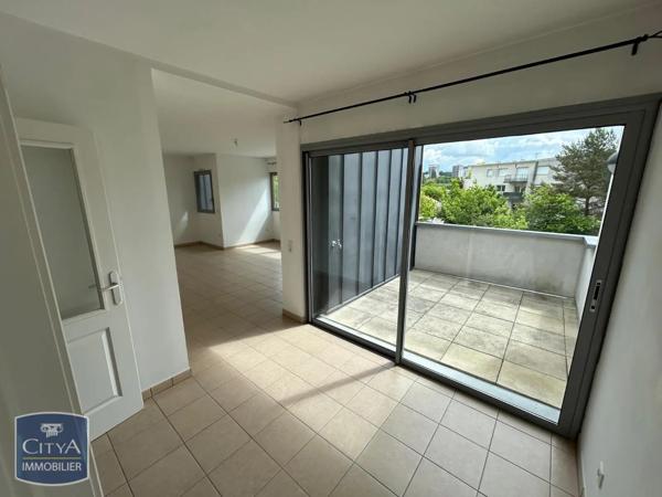 Appartement à louer 3 pièces 91.8m² Saint-Dizier (52100)