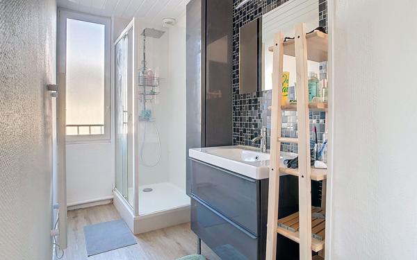 Appartement à louer    3 pièces • 76,21 m2 Brest