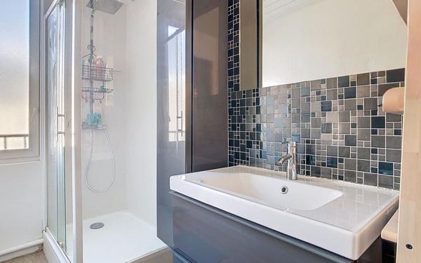 Appartement à louer    3 pièces • 76,21 m2 Brest