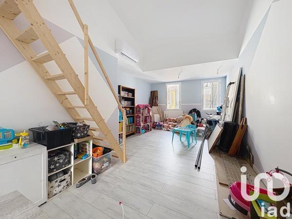 Maison 8 pièces de 160 m² à Cazères (31220)