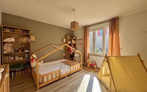 Maison à vendre    6 pièces • 176 m2 Rilly-la-Montagne