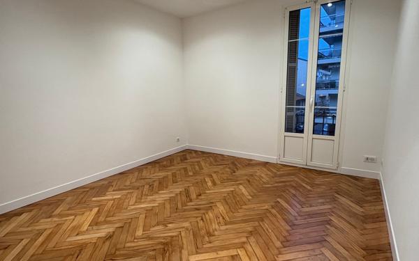 Appartement à louer    1 pièce • 29,30 m2 Nice