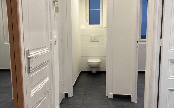 Appartement à louer    1 pièce • 29,30 m2 Nice