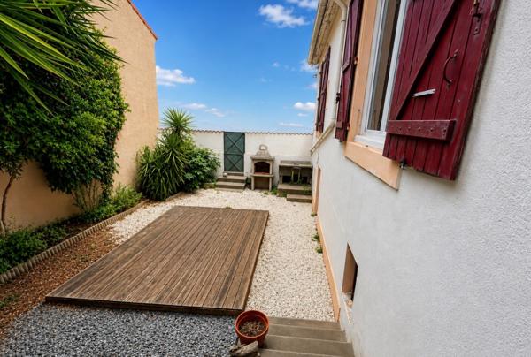Maison 5 pièces à louer Narbonne - 11100 / Réf: 01-4748