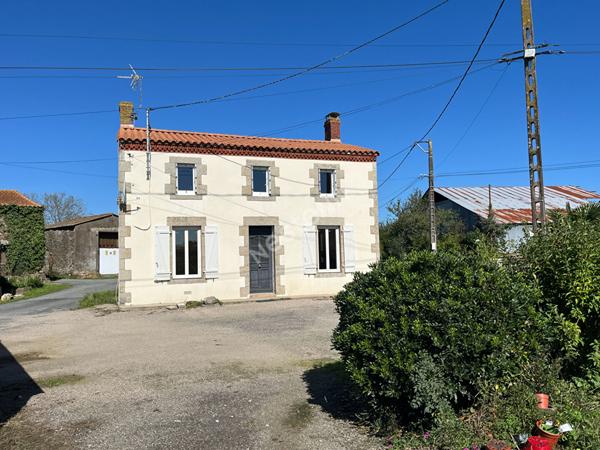 Maison à vendre - 6 pièces Montaigu Vendée
