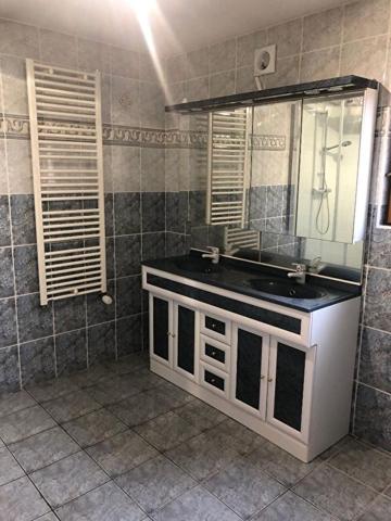 Chambres meublées en colocation dans une maison de 227m² à Nantes - La Savaudière