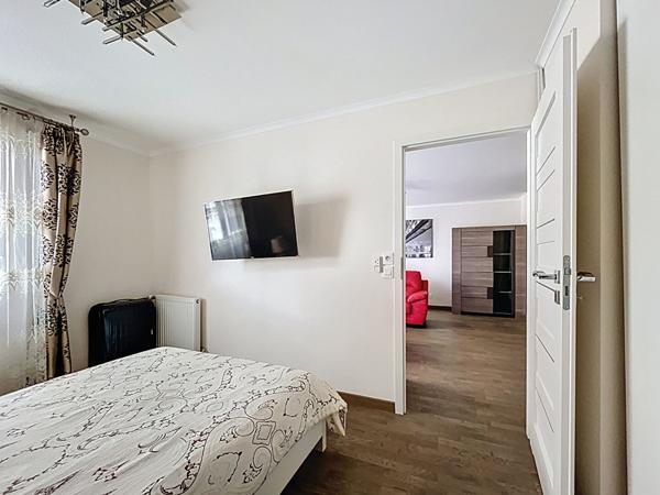 Appartement Suresnes 2 pièce(s) 46.76 m2