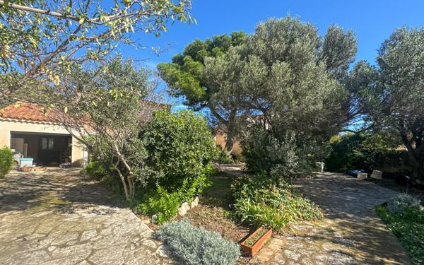 Maison à vendre    4 pièces • 123,48 m2 Martigues