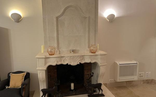 Maison à vendre    8 pièces •  Châteaurenard