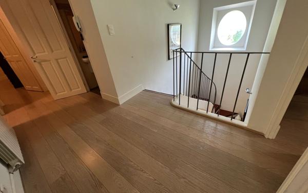 Maison à vendre    8 pièces •  Châteaurenard