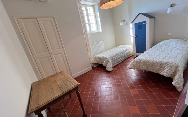 Maison à vendre    8 pièces •  Châteaurenard