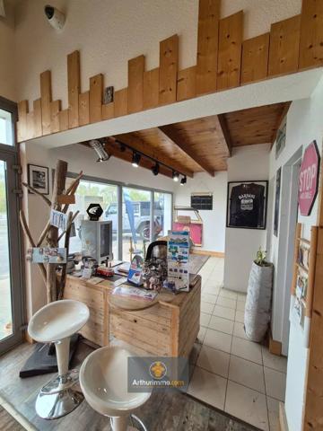 Vente Fonds de commerce 11 pièces 130 m2 à Charron