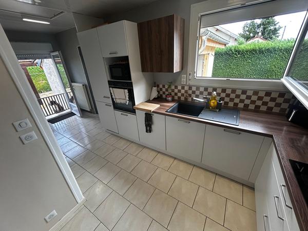Maison 5 pièces 66.45 m2
