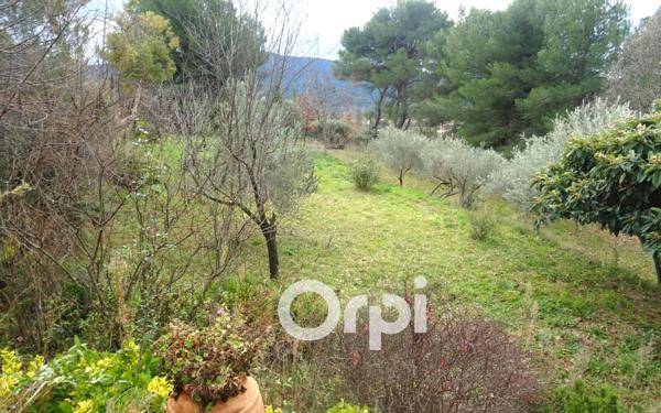 Maison à vendre    5 pièces • 116 m2 Saint-Zacharie