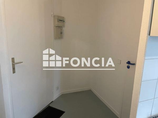 Location Studio 18.65 m² - 4 PORTE DE L'EUROPE Caen 14000