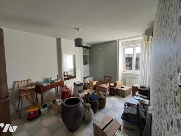 LONGERE EN PIERRE / PLEINE-FOUGERES