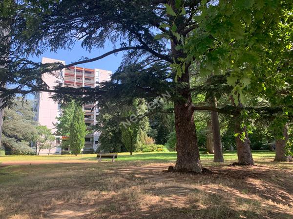 Appartement Ecully , 57 m2 au calme