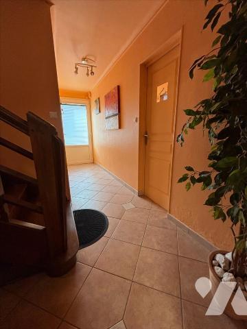 MAISON DE VILLE TOURLAVILLE PLACE