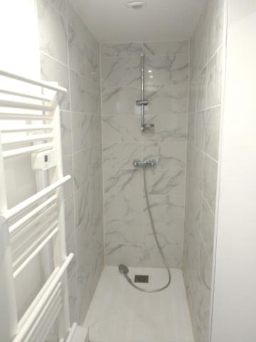 Appartement T2 avec cour privative à Grand couronne