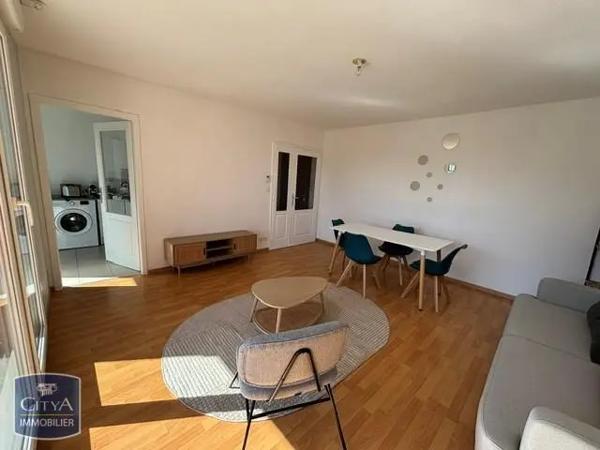 Appartement à louer 2 pièces 49.8m² Saint-Dié-des-Vosges (88100)