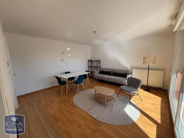 Appartement à louer 2 pièces 49.8m² Saint-Dié-des-Vosges (88100)
