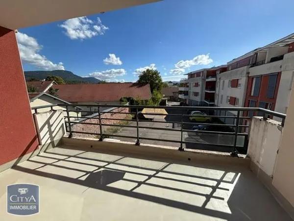 Appartement à louer 2 pièces 49.8m² Saint-Dié-des-Vosges (88100)