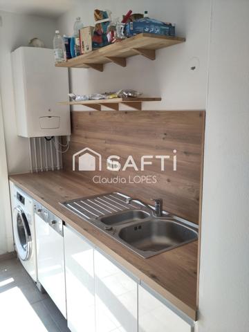 APPARTEMENT F3 AVEC PARKING  VENDU LOUÉ