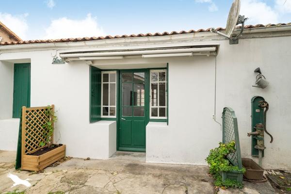 Maison à vendre |  Saint-Georges-d'Oléron |  2 pièces | 35 m²