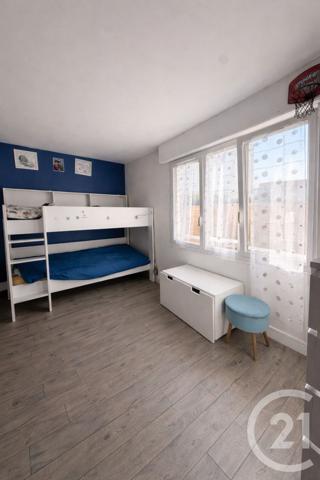 Appartement F3 à vendre  3 pièces - 60 m2 TRAPPES - 78
