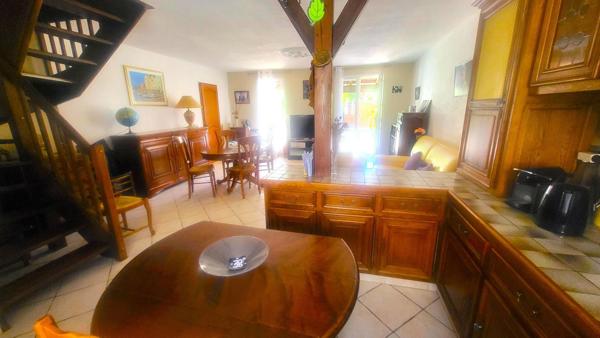 La Valentine, villa T5 avec jardin et parking au calme complet