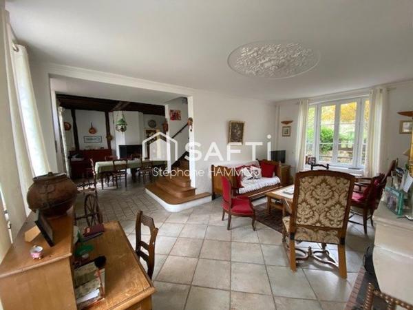 Longère 211m² - 5 chambres - Grange excellent état