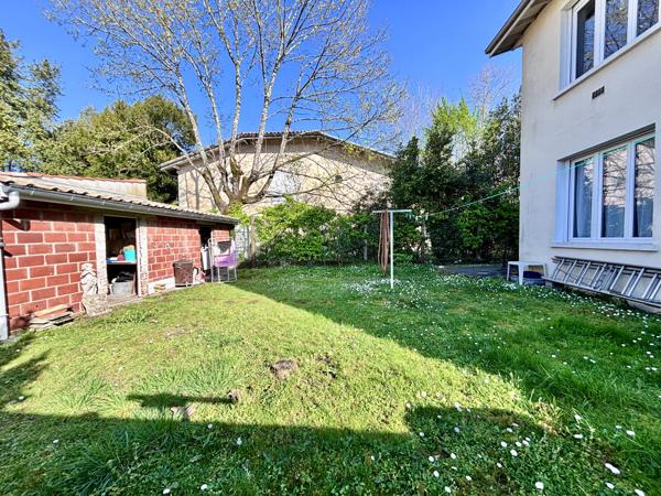 Immeuble 7 pièces - 160 m²