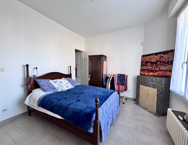 Immeuble 7 pièces - 160 m²