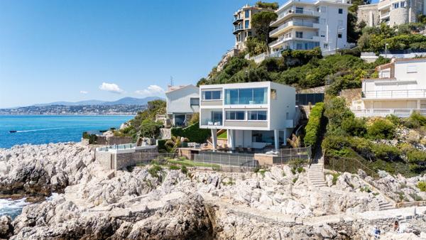 Villa Pieds dans l'eau Cap de Nice
