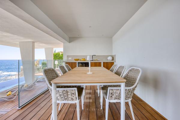 Villa Pieds dans l'eau Cap de Nice
