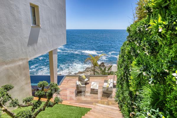 Villa Pieds dans l'eau Cap de Nice